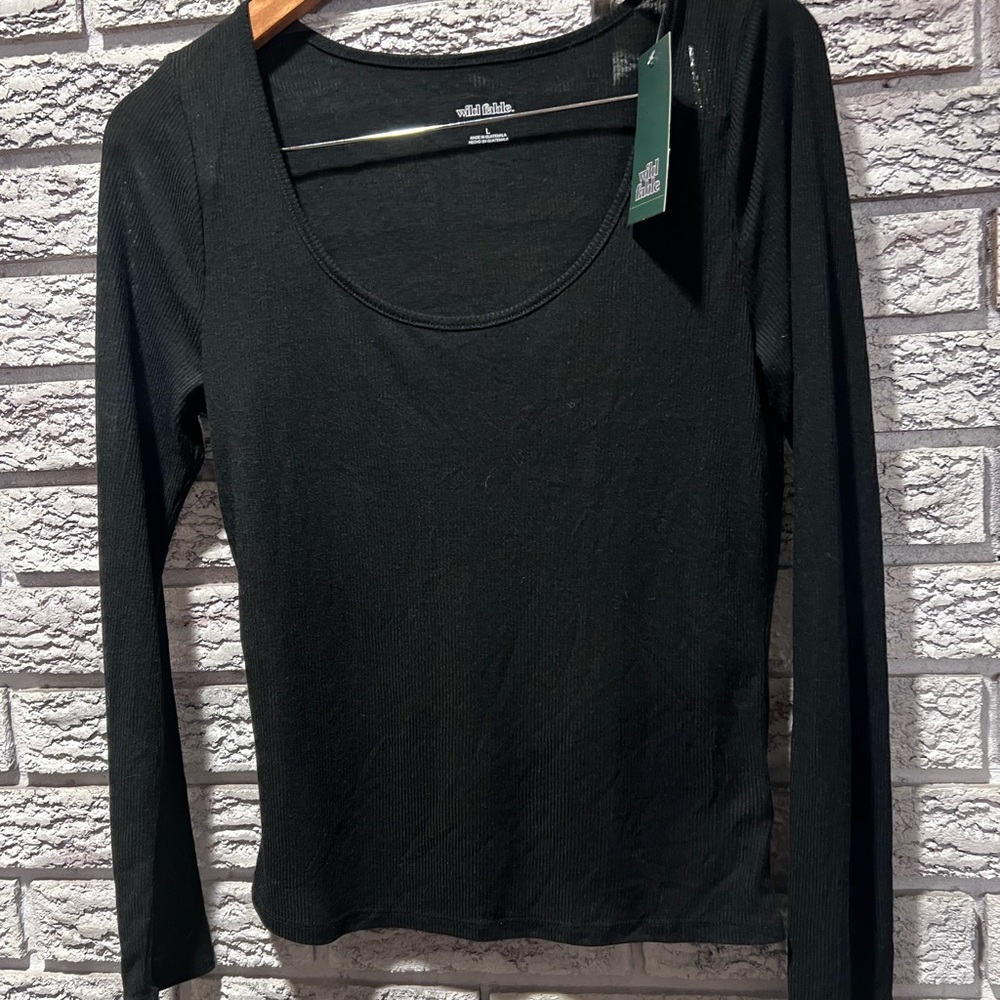 Wild Fable Jet Black Long Sleeve Tee